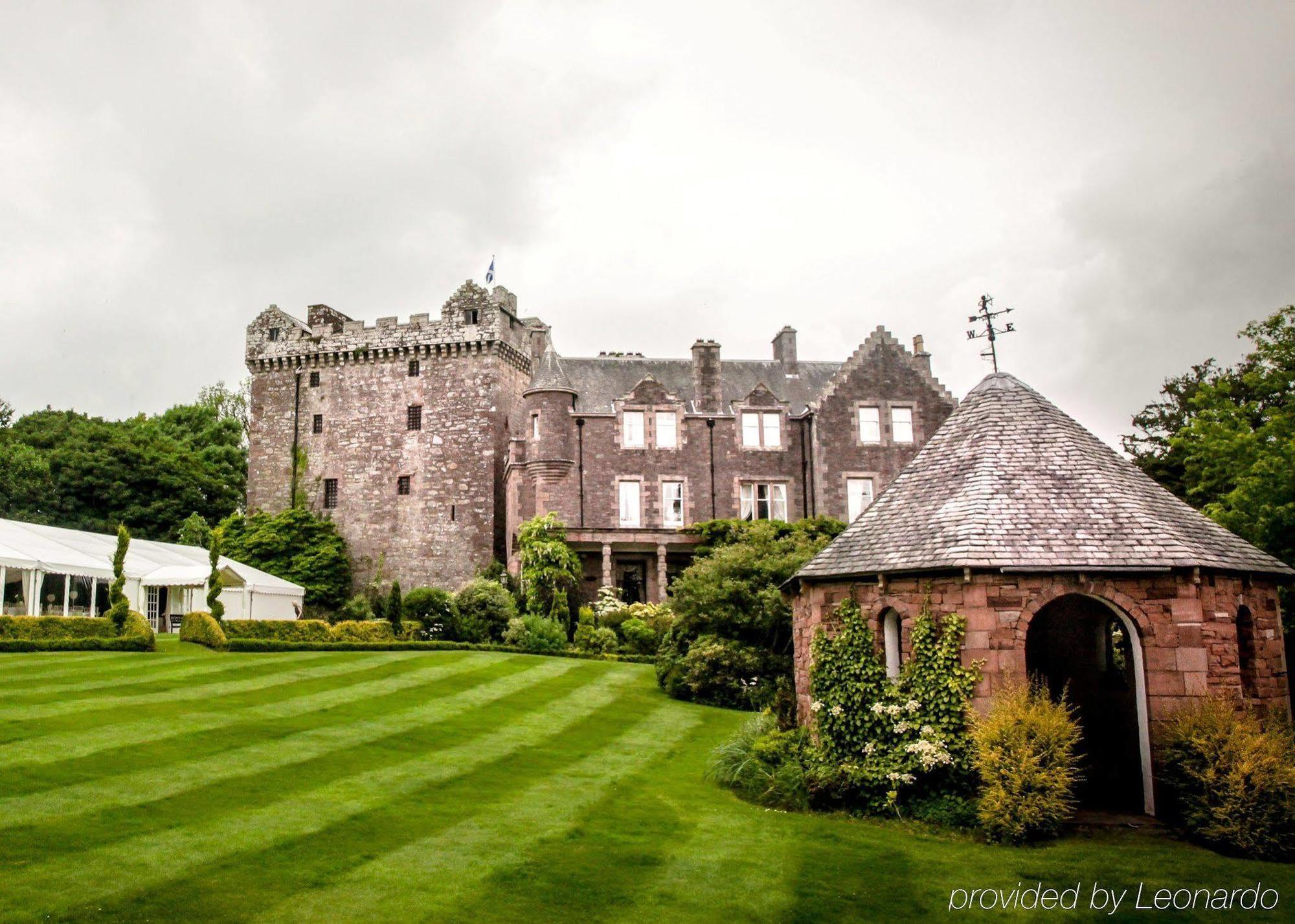 Hotel Comlongon Castle Dumfries Exterior foto
